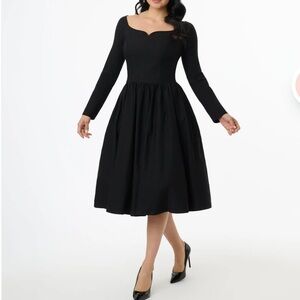 NWT Unique Vintage 1950s Solid Black Sweetheart Swing Long Sleeve Dress L